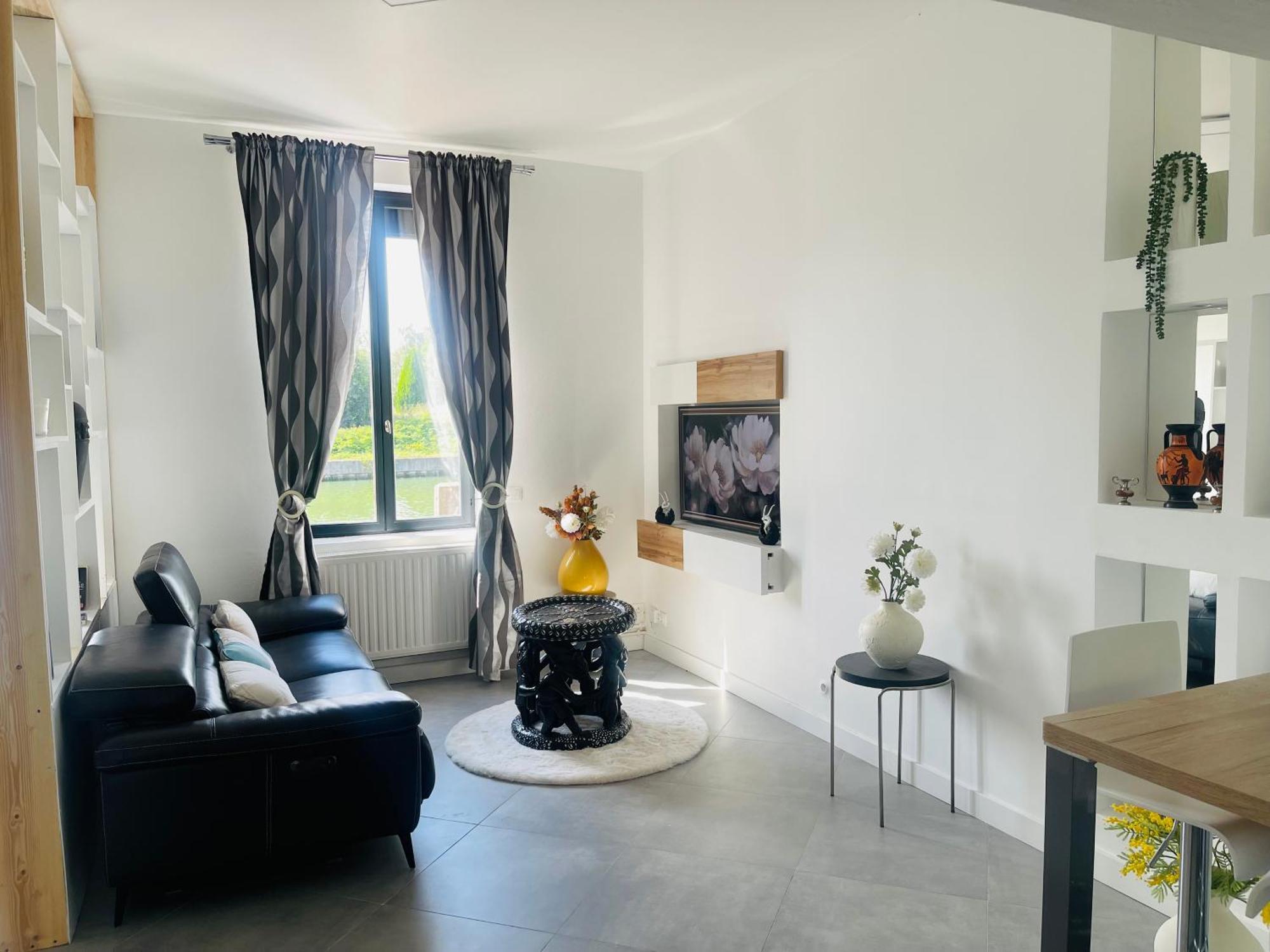 Maison "Au Fil De L'Eau" Douai Luaran gambar